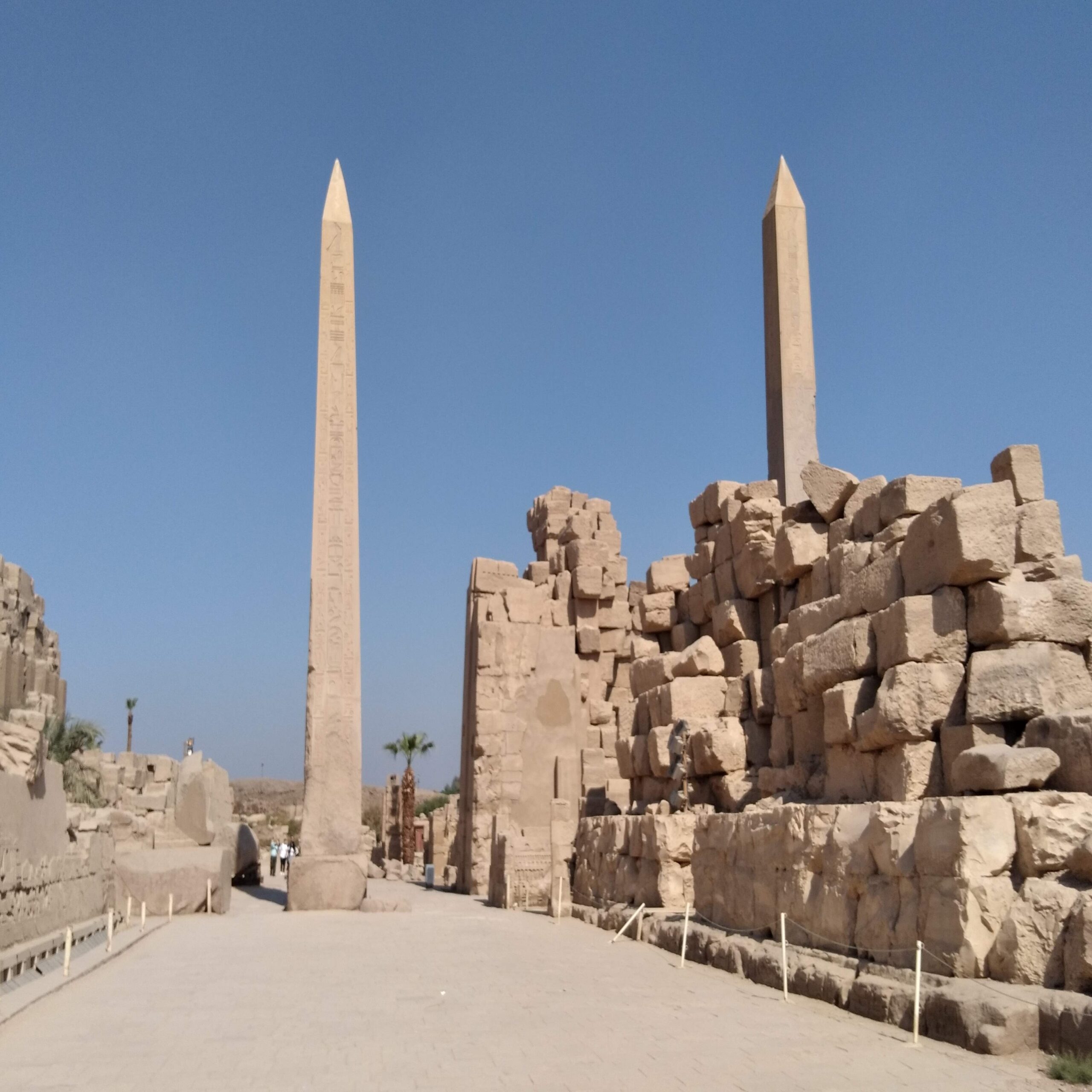 Карнакский храм   