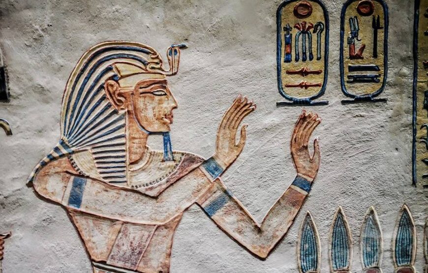 В Луксор на автобусе: «Город мертвых» и «Город живых»