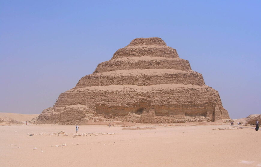 Индивидуальная экскурсия в фараонский Каир: Дахшур — Саккара — Мемфис