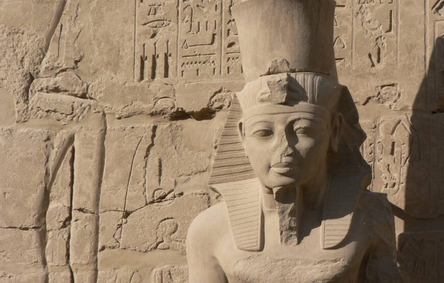 Золотой Луксор с Долиной царей