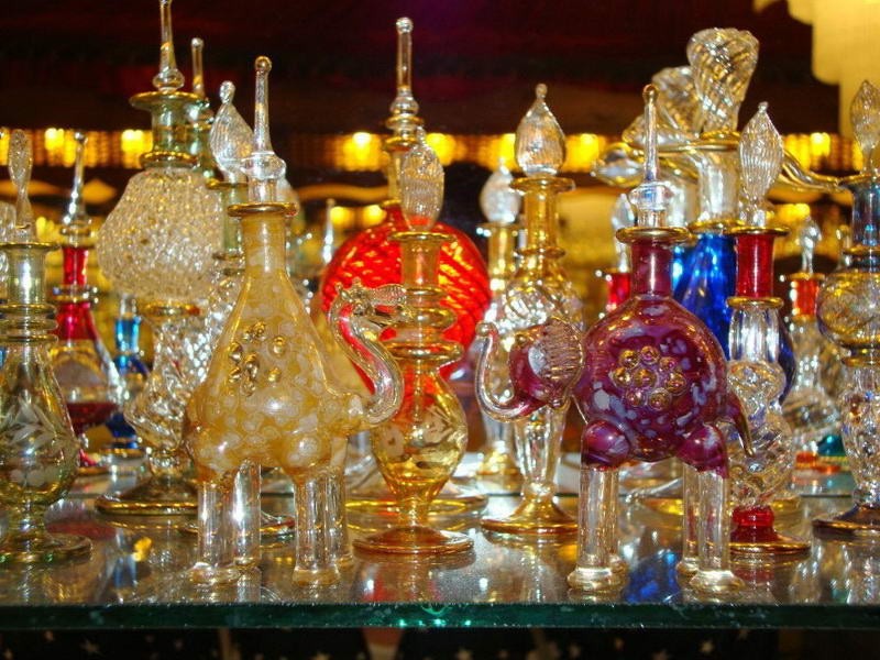 Папирусная фабрика и Музей парфюмерии   